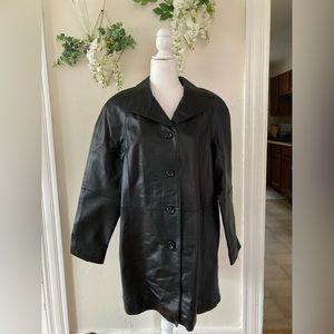 Genius leather size L